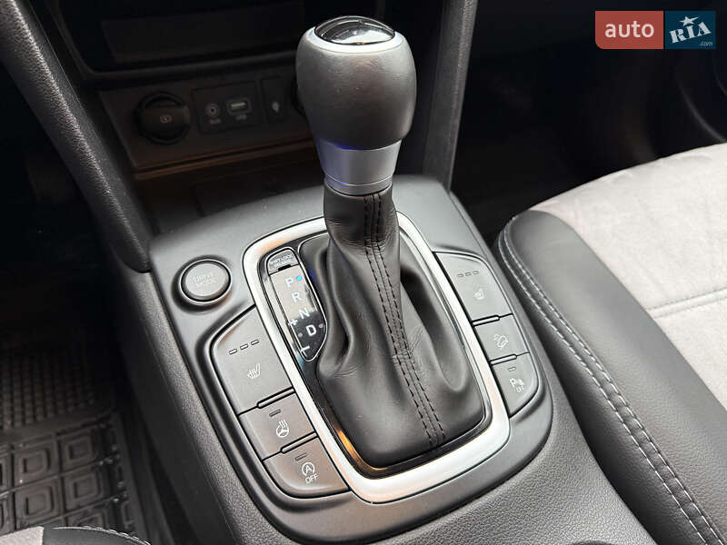 Позашляховик / Кросовер Hyundai Kona 2020 в Києві