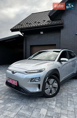 Внедорожник / Кроссовер Hyundai Kona 2020 в Луцке