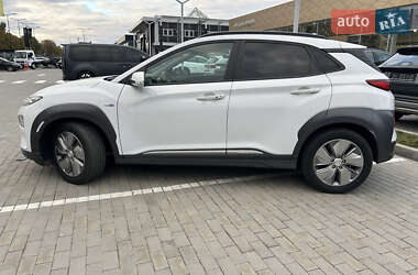 Внедорожник / Кроссовер Hyundai Kona 2020 в 