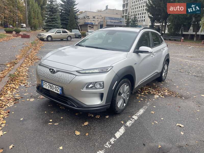 Внедорожник / Кроссовер Hyundai Kona 2020 в Виннице