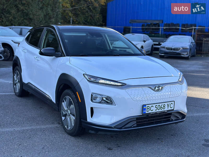 Внедорожник / Кроссовер Hyundai Kona 2021 в Львове