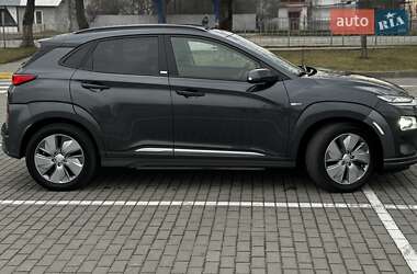 Внедорожник / Кроссовер Hyundai Kona 2020 в Киеве