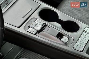 Внедорожник / Кроссовер Hyundai Kona 2020 в 