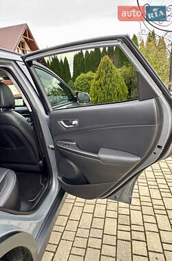 Внедорожник / Кроссовер Hyundai Kona 2020 в 