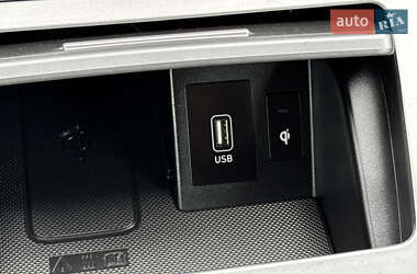 Внедорожник / Кроссовер Hyundai Kona 2020 в 