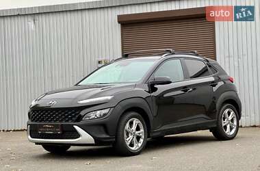 Внедорожник / Кроссовер Hyundai Kona 2021 в 