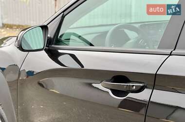 Внедорожник / Кроссовер Hyundai Kona 2021 в 