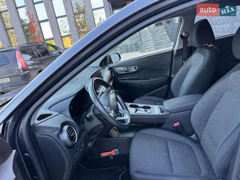 Внедорожник / Кроссовер Hyundai Kona 2020 в Ровно