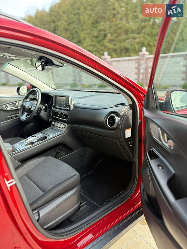 Позашляховик / Кросовер Hyundai Kona 2019 в Івано-Франківську