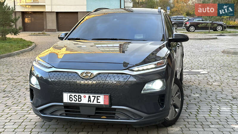 Позашляховик / Кросовер Hyundai Kona 2020 в Івано-Франківську