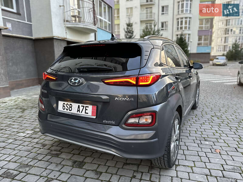 Позашляховик / Кросовер Hyundai Kona 2020 в Івано-Франківську