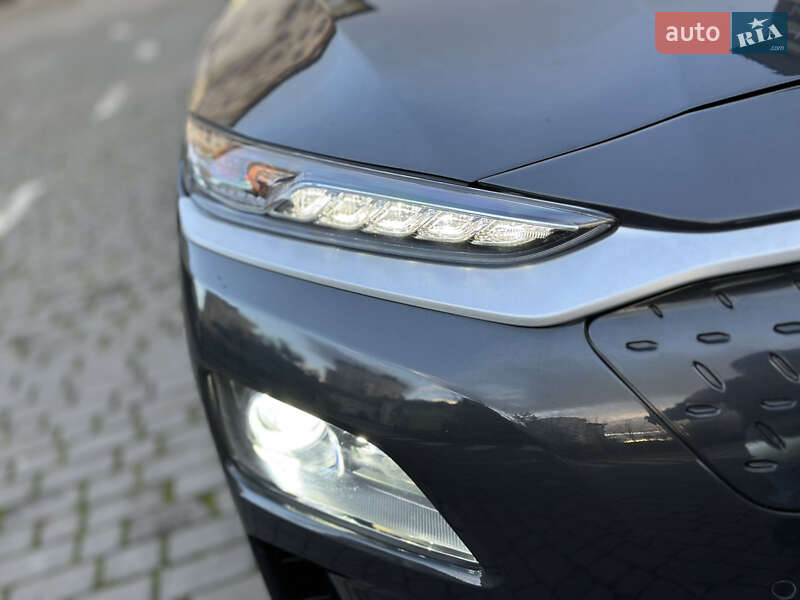 Позашляховик / Кросовер Hyundai Kona 2020 в Івано-Франківську