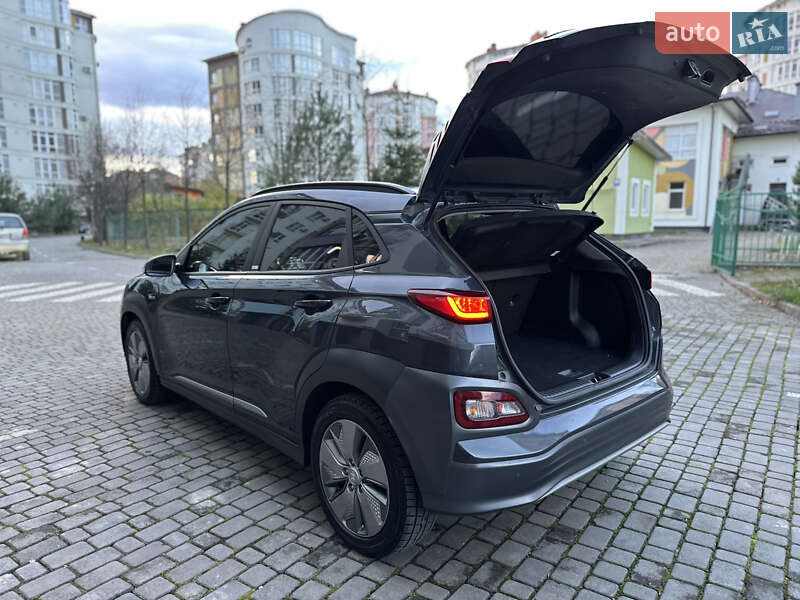 Позашляховик / Кросовер Hyundai Kona 2020 в Івано-Франківську