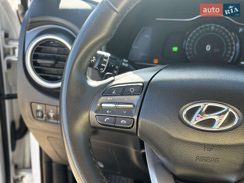 Внедорожник / Кроссовер Hyundai Kona 2021 в Львове