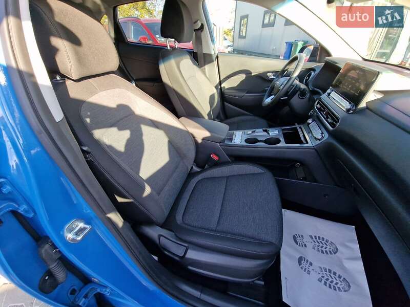 Внедорожник / Кроссовер Hyundai Kona 2021 в Виннице