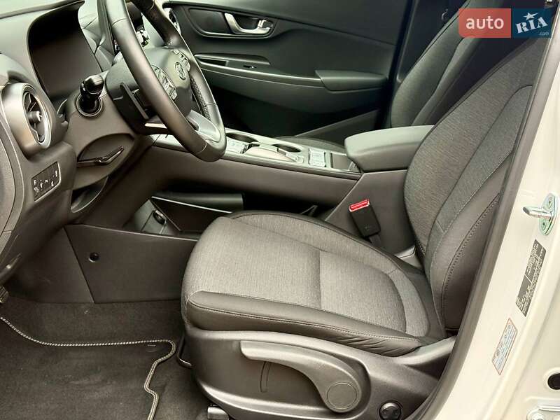 Внедорожник / Кроссовер Hyundai Kona 2022 в Самборе