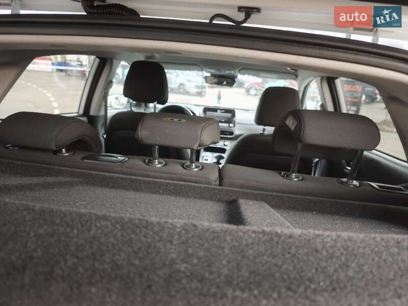 Внедорожник / Кроссовер Hyundai Kona 2020 в Киеве