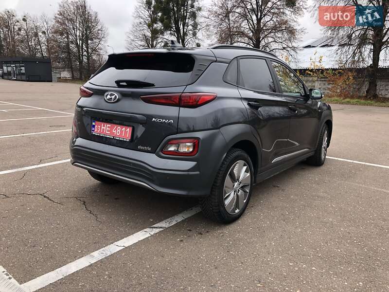 Внедорожник / Кроссовер Hyundai Kona 2020 в Ровно