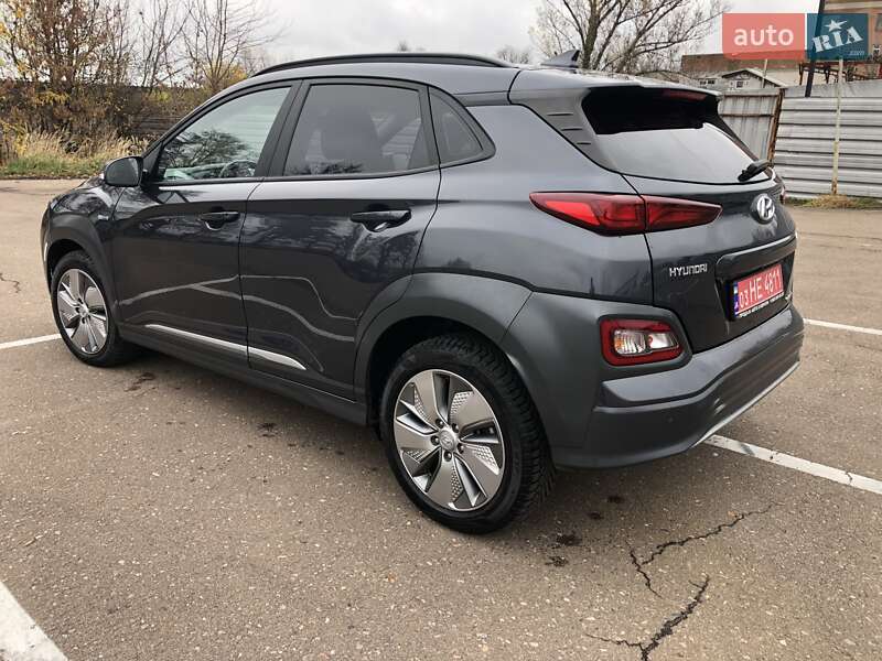Внедорожник / Кроссовер Hyundai Kona 2020 в Ровно
