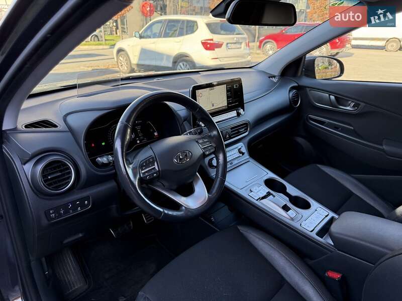 Позашляховик / Кросовер Hyundai Kona 2020 в Ужгороді