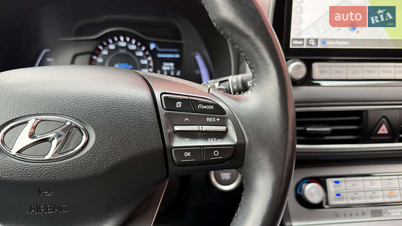 Внедорожник / Кроссовер Hyundai Kona 2020 в Киеве