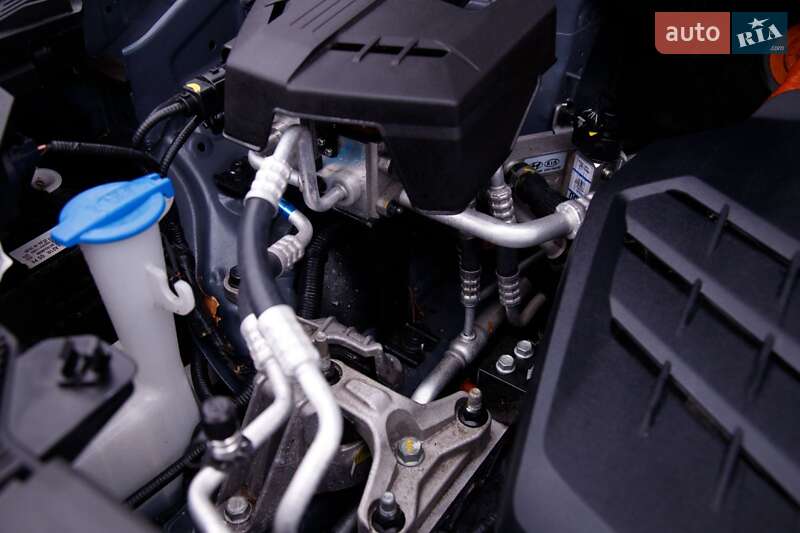 Внедорожник / Кроссовер Hyundai Kona 2023 в Бердичеве