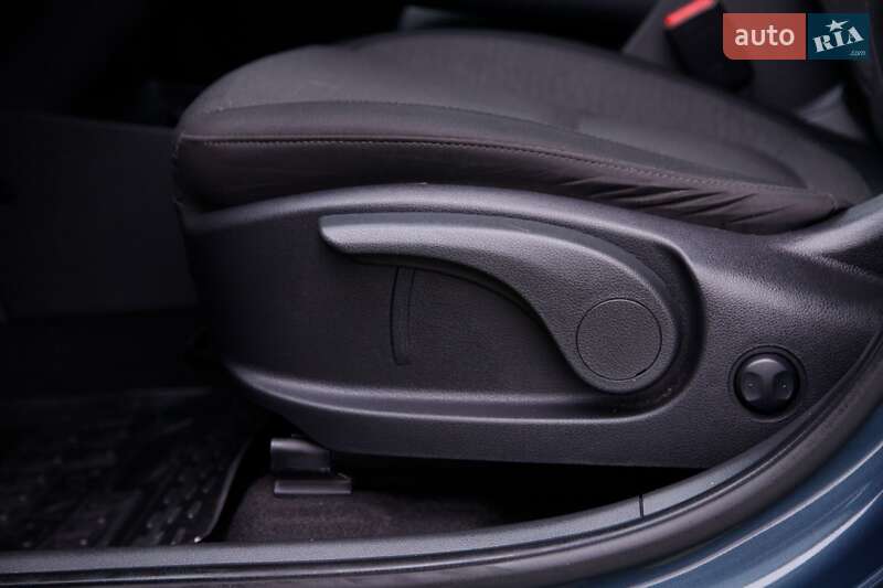 Внедорожник / Кроссовер Hyundai Kona 2023 в Бердичеве