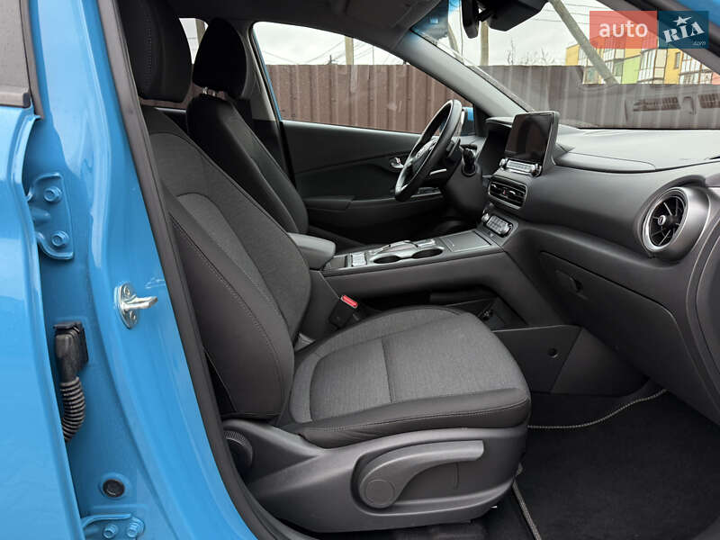 Внедорожник / Кроссовер Hyundai Kona 2022 в Виннице