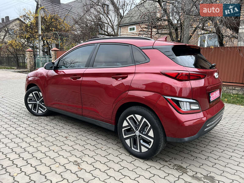Внедорожник / Кроссовер Hyundai Kona 2021 в Луцке