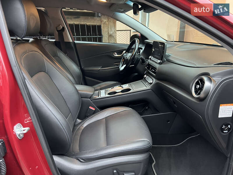 Внедорожник / Кроссовер Hyundai Kona 2021 в Луцке