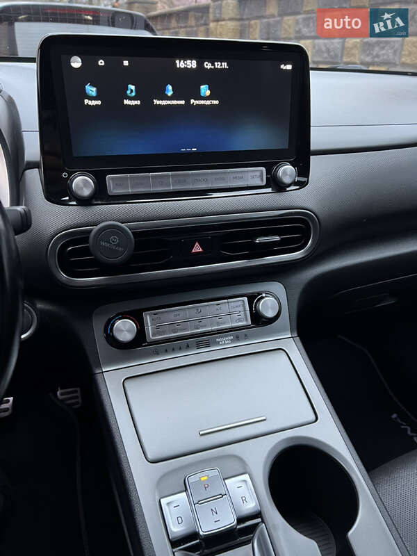 Внедорожник / Кроссовер Hyundai Kona 2021 в Луцке