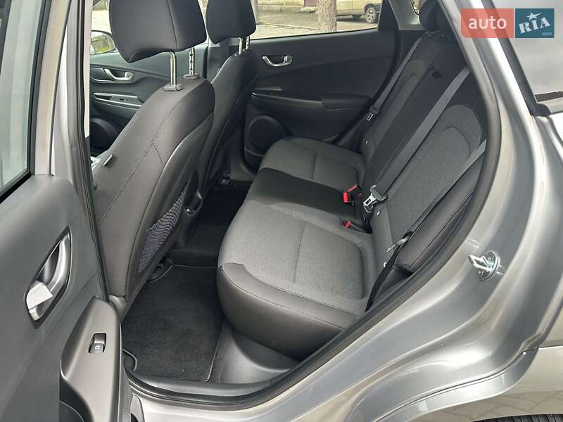 Внедорожник / Кроссовер Hyundai Kona 2021 в Виннице