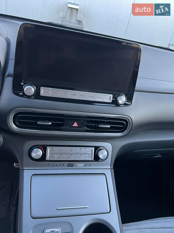 Внедорожник / Кроссовер Hyundai Kona 2021 в Ковеле