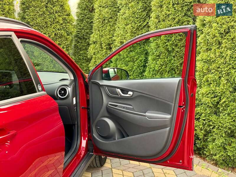 Позашляховик / Кросовер Hyundai Kona 2021 в Самборі