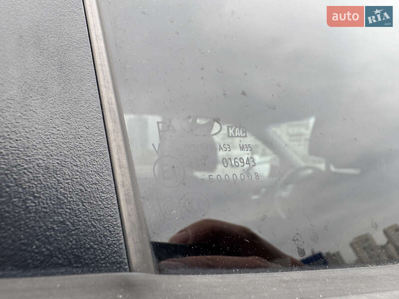 Внедорожник / Кроссовер Hyundai Kona 2022 в Киеве