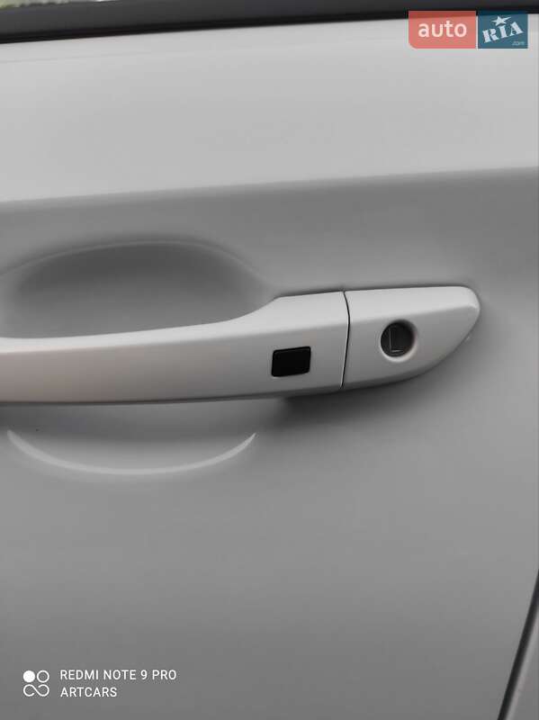 Внедорожник / Кроссовер Hyundai Kona 2019 в Каменском