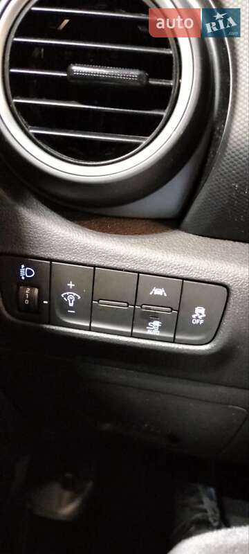 Внедорожник / Кроссовер Hyundai Kona 2020 в Львове фото 36 Внедорожник / Кроссовер Hyundai Kona 2020 в Львове