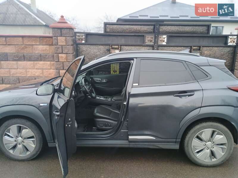 Внедорожник / Кроссовер Hyundai Kona 2020 в Ужгороде фото 3 Внедорожник / Кроссовер Hyundai Kona 2020 в Ужгороде