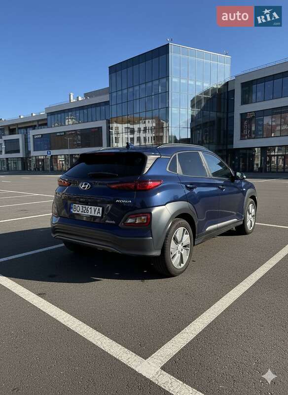 Внедорожник / Кроссовер Hyundai Kona 2020 в Тернополе