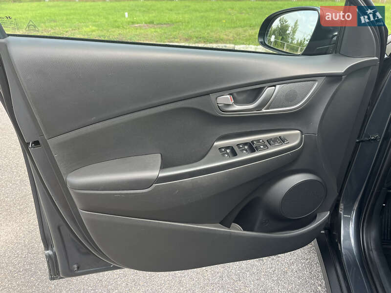 Внедорожник / Кроссовер Hyundai Kona 2020 в Виннице