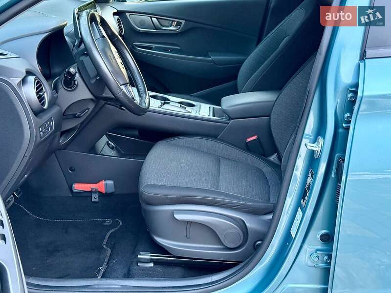 Внедорожник / Кроссовер Hyundai Kona 2020 в Самборе