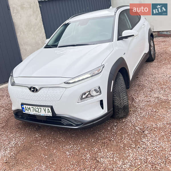 Внедорожник / Кроссовер Hyundai Kona 2020 в Житомире