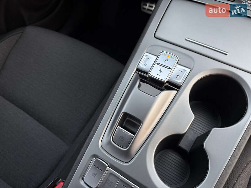 Внедорожник / Кроссовер Hyundai Kona 2022 в Виннице