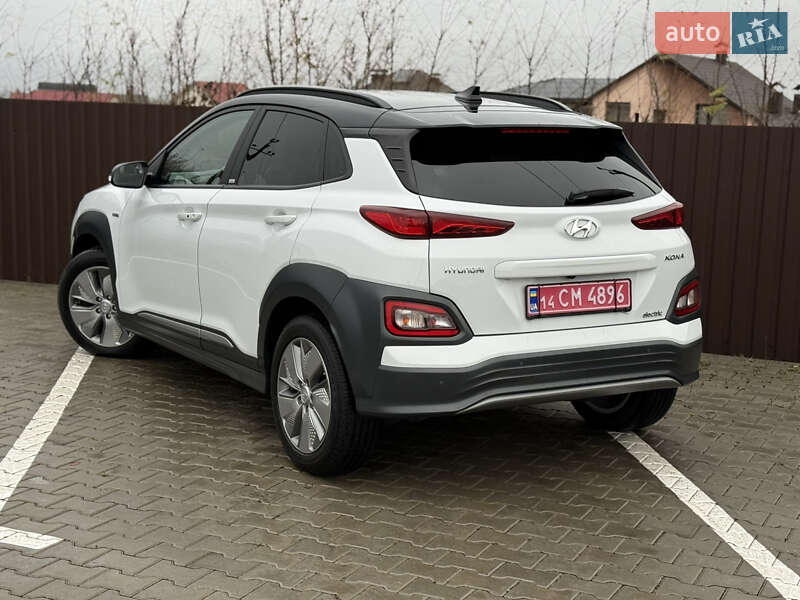 Внедорожник / Кроссовер Hyundai Kona 2020 в Виннице