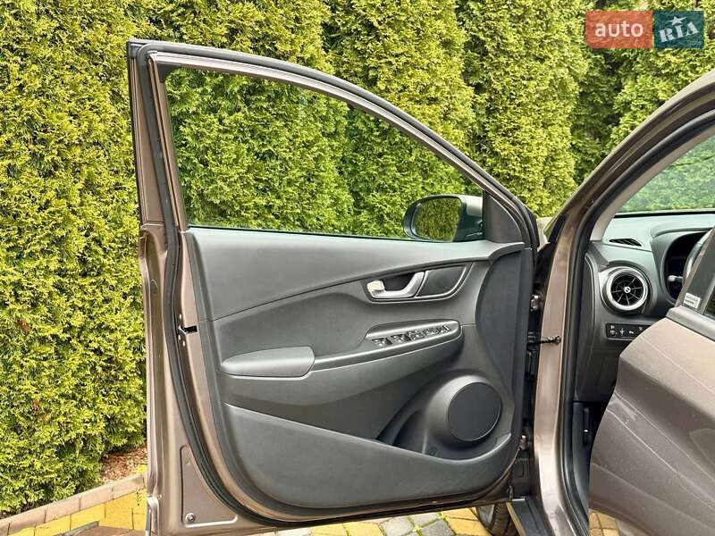 Позашляховик / Кросовер Hyundai Kona 2021 в Самборі