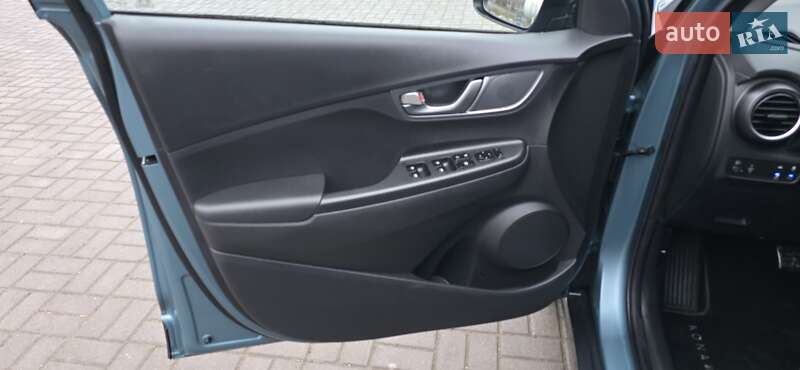 Внедорожник / Кроссовер Hyundai Kona 2020 в Тернополе