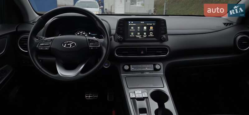 Внедорожник / Кроссовер Hyundai Kona 2020 в Тернополе