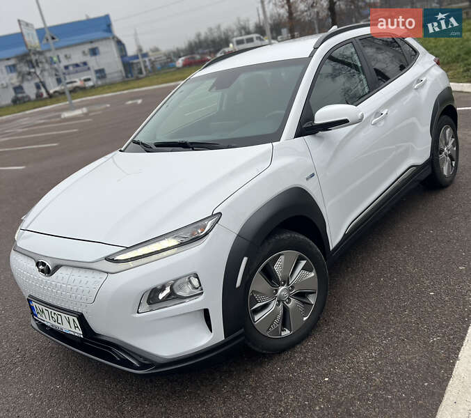 Внедорожник / Кроссовер Hyundai Kona 2020 в Житомире
