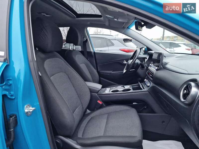 Внедорожник / Кроссовер Hyundai Kona 2021 в Виннице