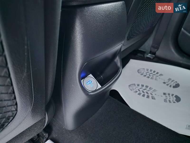 Внедорожник / Кроссовер Hyundai Kona 2021 в Виннице